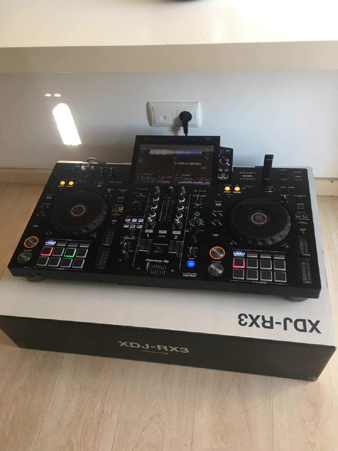 Pioneer XDJ-RX3, Pioneer XDJ-XZ, Pioneer OPUS-QU